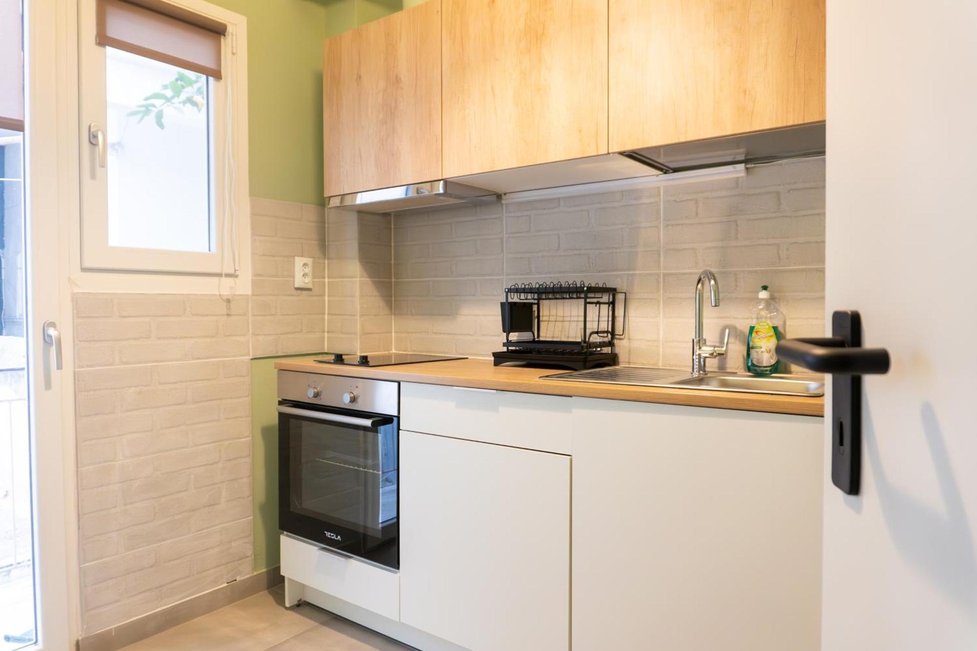 50 Steps Metro Kato Patisia Renovated Athens Apt 외부 사진